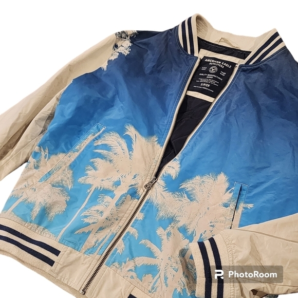 “California Dreamin” bomber jacket - American Eagle - size small - Picture 1 of 6